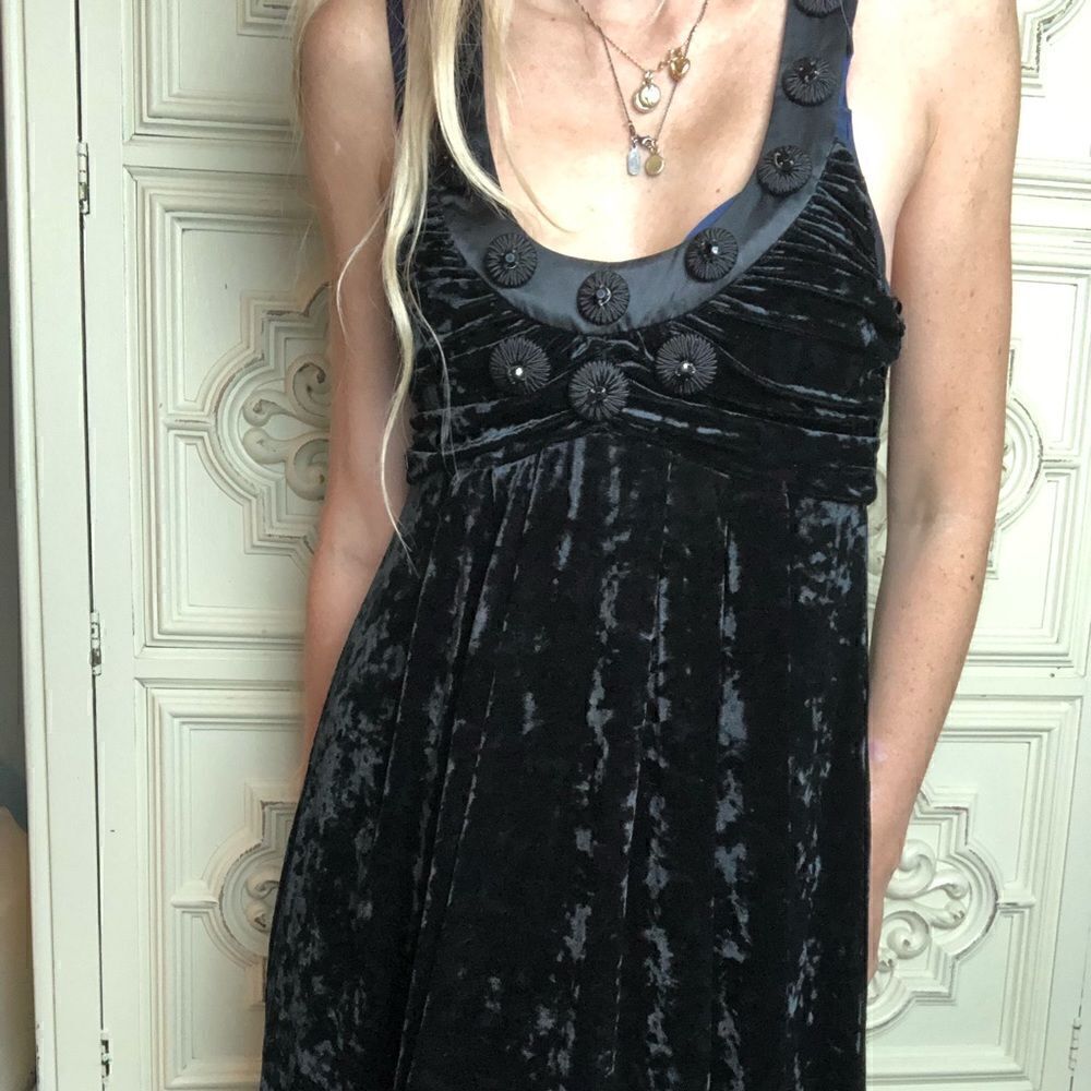Mango black velvet midi dress size XS